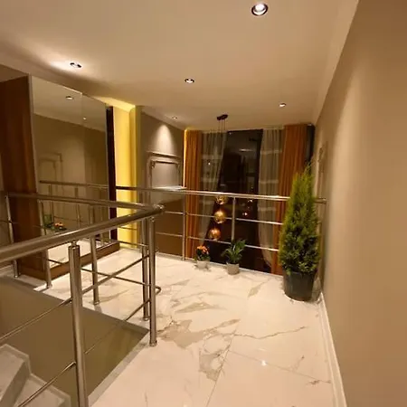 Apartamento Sisli Dublex Flat Near Taksim, Osmanbey, Besiktas Istambul